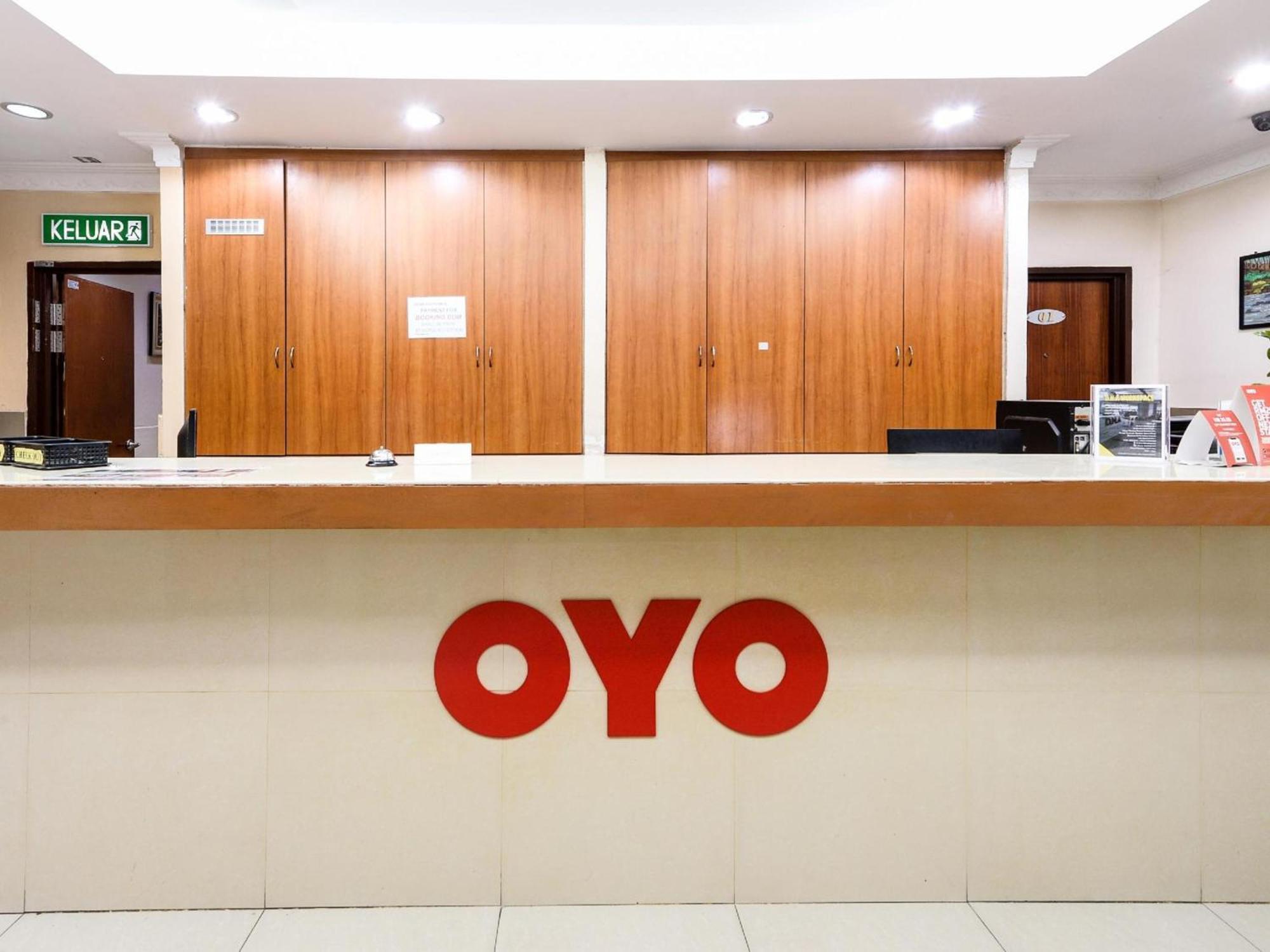 Super Oyo 707 Ayuni Hotel Bangi Exterior foto
